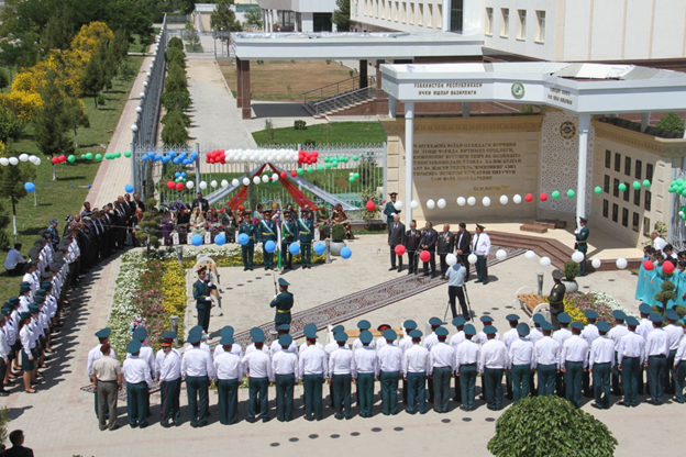 Qashqadaryoda Vatan uchun jon fido qilgan mard о‘g‘lonlar siymosi aks ettirilgan «Xotira monumenti» qad rostladi (fotolavhalar)