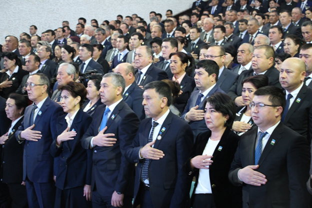 QASHQADARYOLIK OLIY MAJLIS SENATI A’ZOLARI BILAN TANISHING!