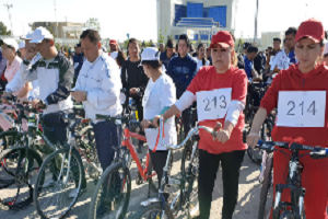 In the city of Karshi a cycling marathon was held with the participation of medical workers.